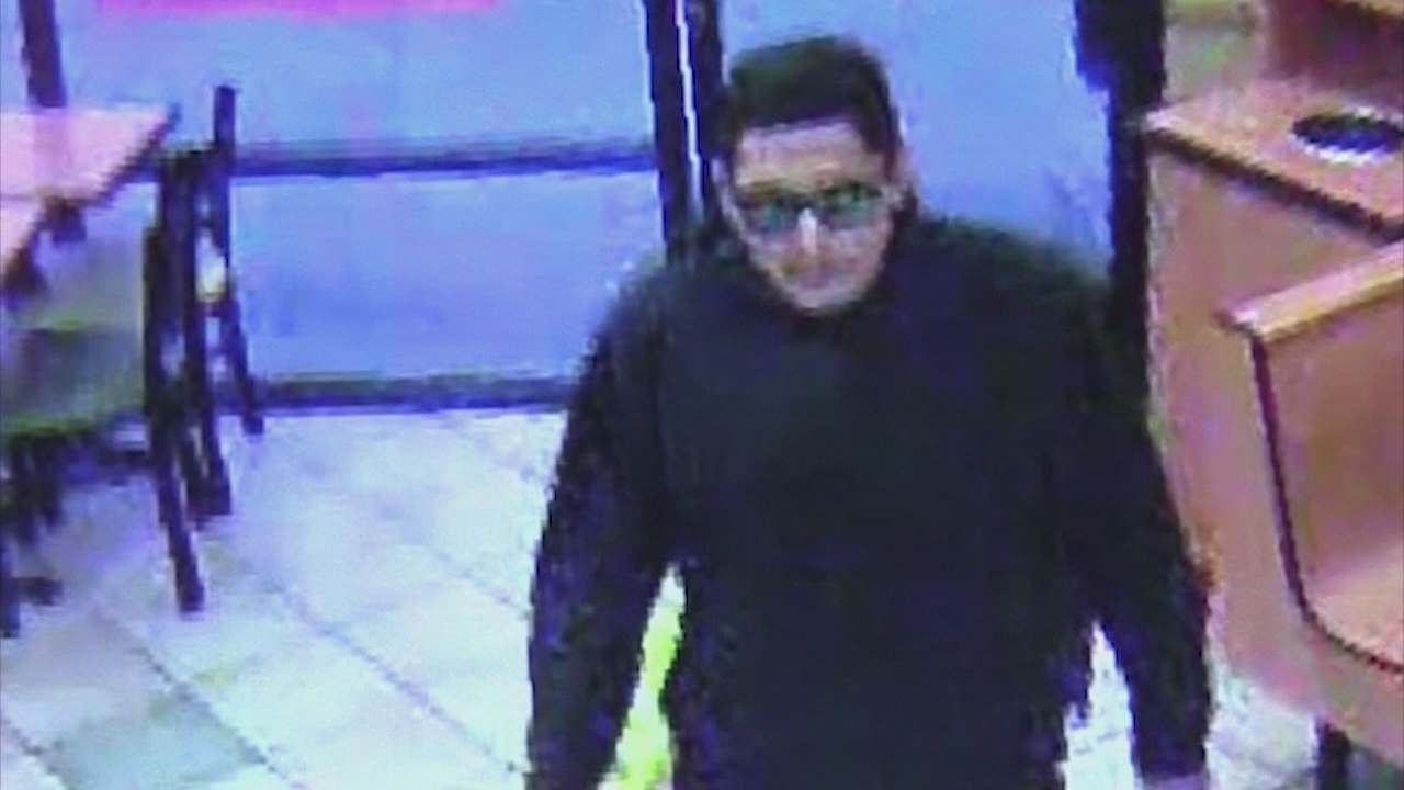 String of restaurant robberies in Orange County