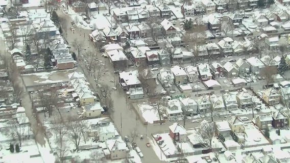 Detroit water main break brings heroes out to help those affected