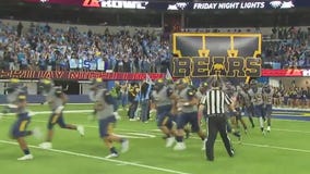 Warren, Downey fans, families pack SoFi Stadium