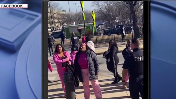 Chaotic ending in Chicago murder hearing 