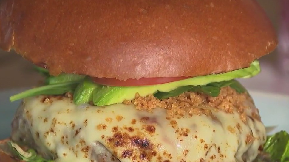 Burgers with Buck checks out AltaToro