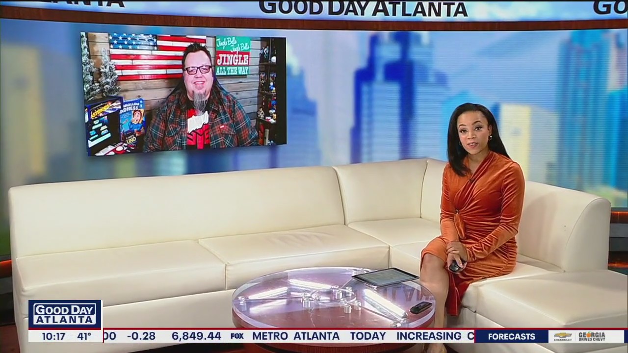 James Zahn shows the tops toys and games this holiday season