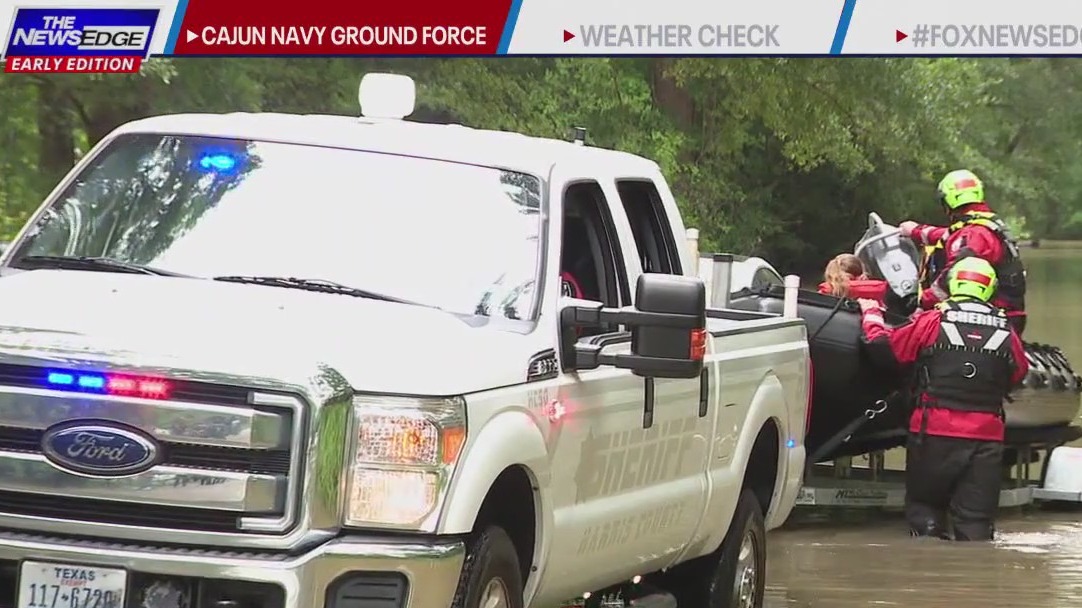 Cajun Navy Ground Force helps with post-flooding