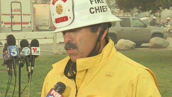 'Creek Fire' burns 11,000 acres above Sylmar and prompts evacuations