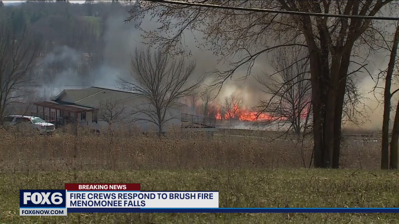 Authorities battle Menomonee Falls brush fire