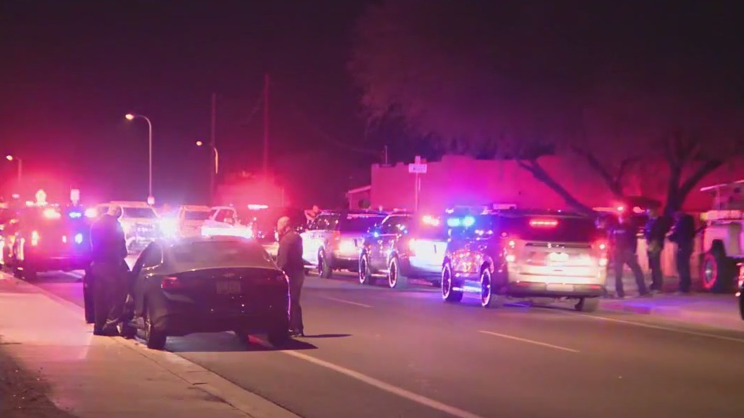Man shot, killed by officers in south Phoenix | FOX 10 Phoenix