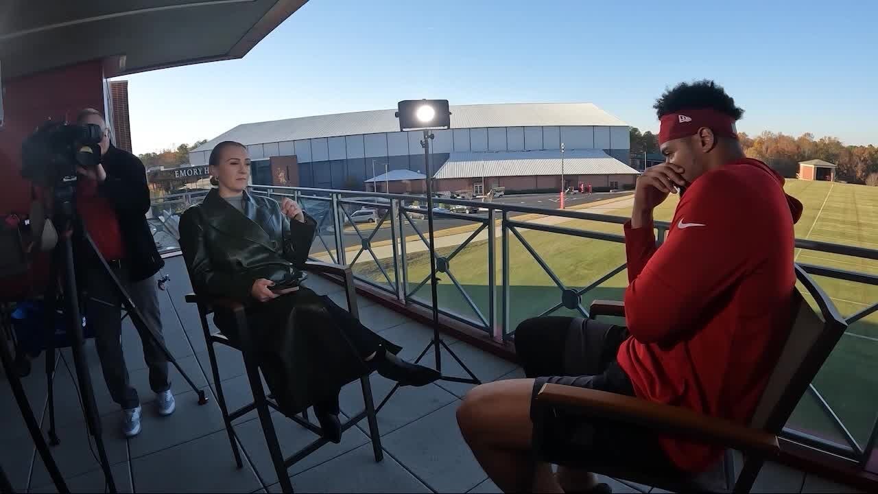 Falcons take on Thanksgiving food | Question of the Week