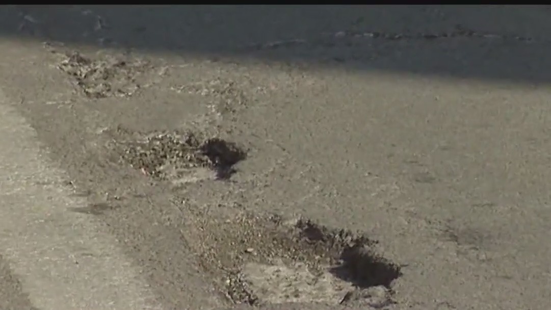 Illinois pothole repairs: IDOT issues warning