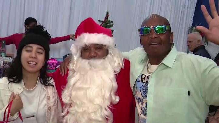 Midnight Mission Christmas for homeless