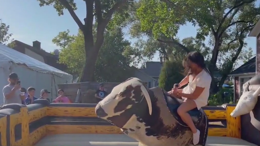 Long Grove brothers create outdoor venue to bring neighbors together