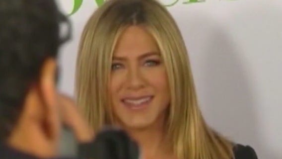 Man charged with stalking Jennifer Aniston