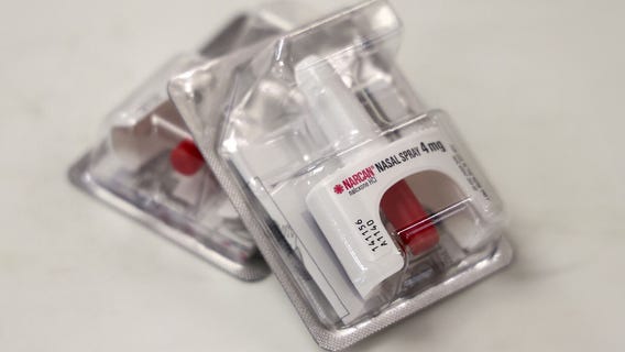 LAUSD supplying schools with Narcan doses