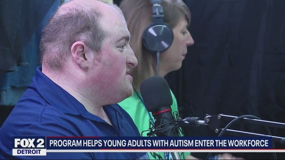 Lincoln Park Mixter Institute helps young adults with autism produce podcast