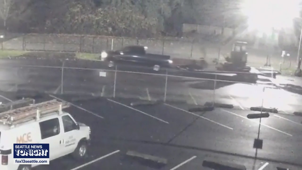 Thieves steal excavator and trailer hitch from Puyallup, WA