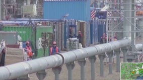 White House pauses LNG permits