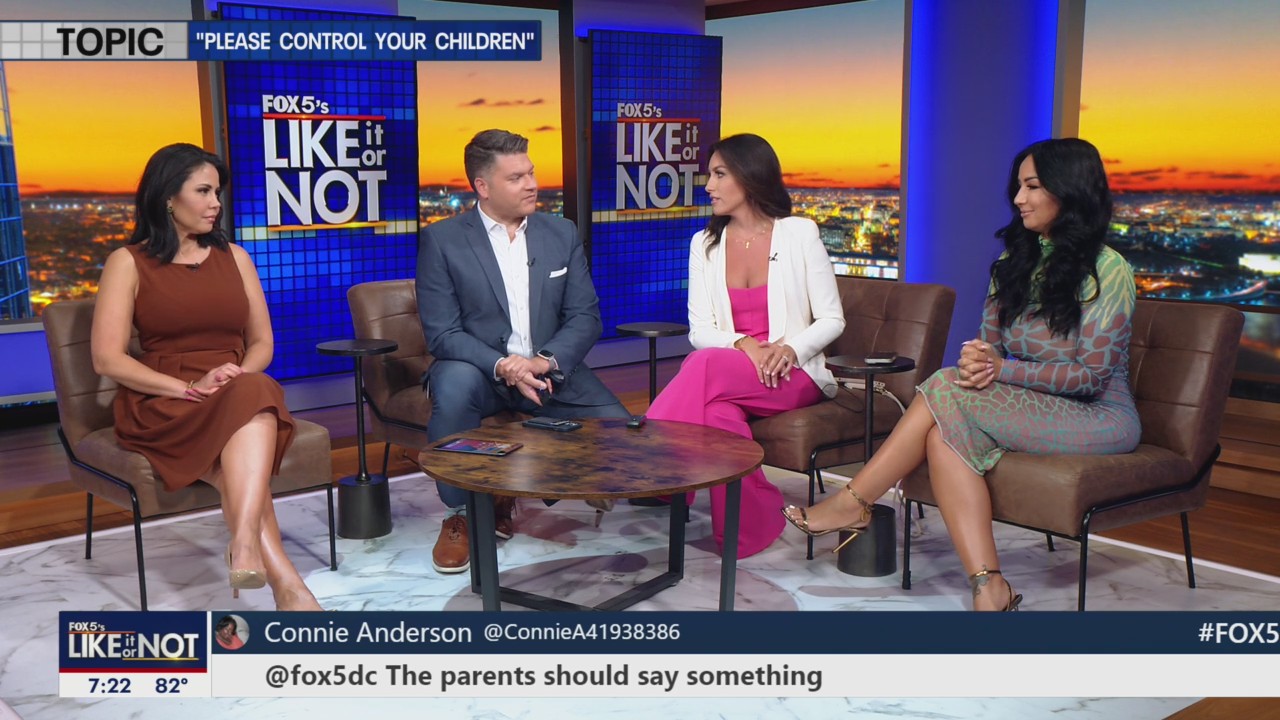 LIKE IT OR NOT: Kids kicking airplane seats