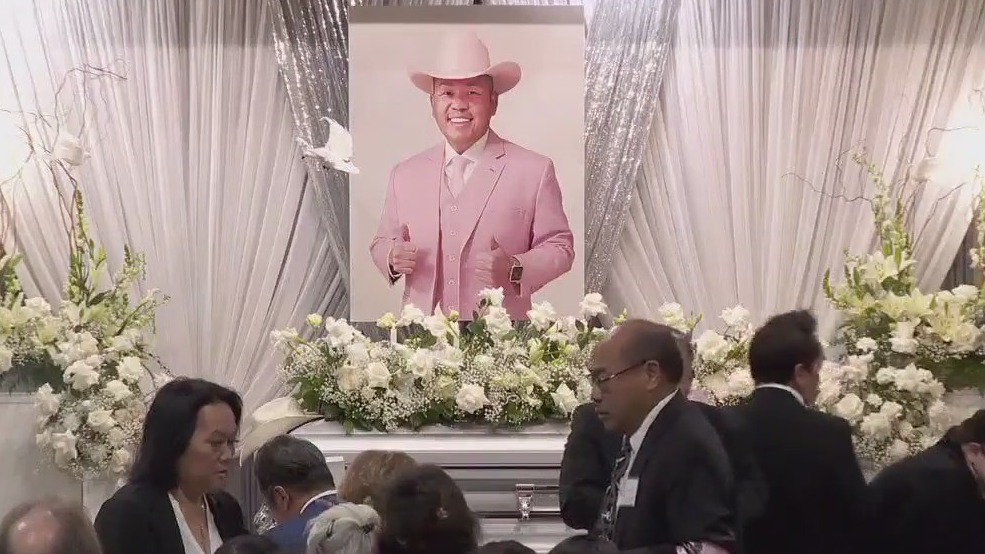 Community mourns at Tou Ger Xiong's funeral