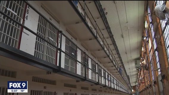 Minnesota moves a step closer to restoring voting rights for convicted felons