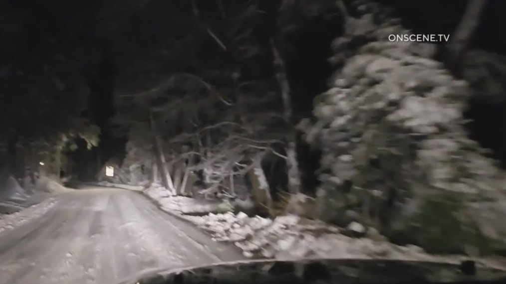 Winter blast slams SoCal mountains with heavy snow