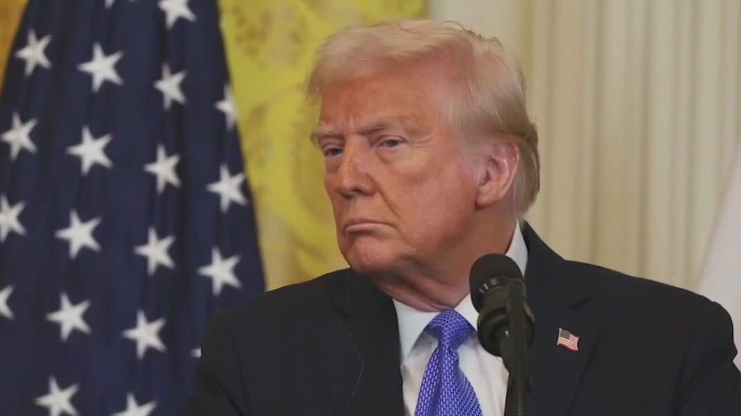 Stocks plummet amid Trump's tariff war