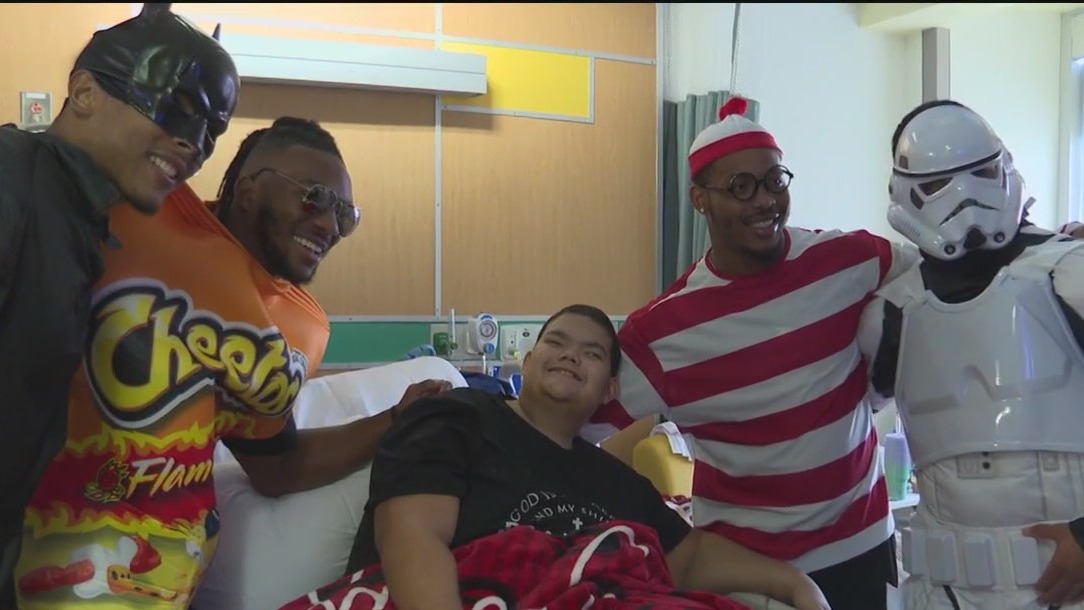 Falcons go trick-or-treating at Children's Healthcare