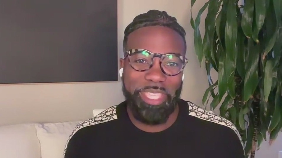 America is in a 'relationship recession,' argues best-selling author