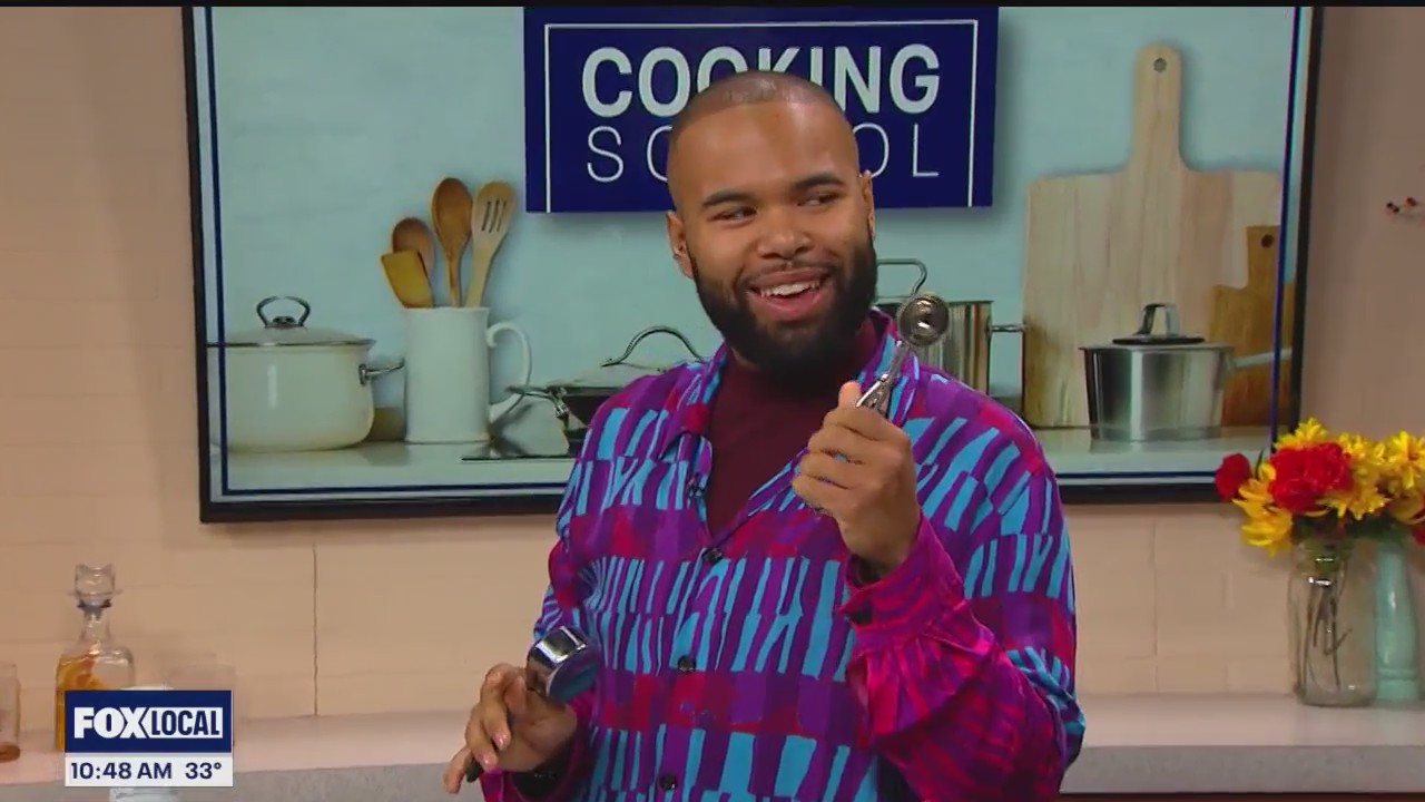 Making holiday cookies with celebrity chef Will Coleman