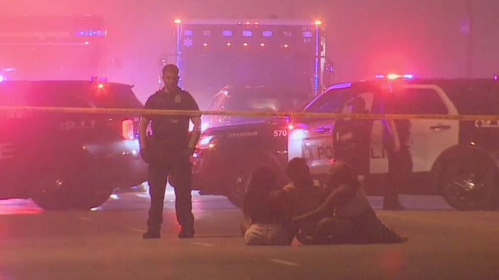 Fatal crash on 35th Street viaduct, woman killed | FOX6 Milwaukee