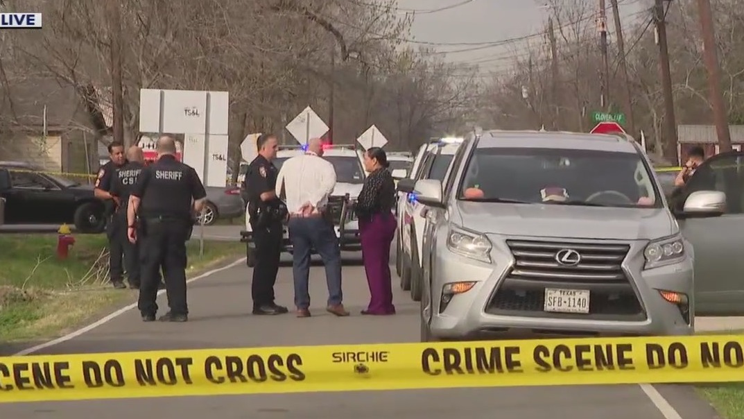 Deadly shooting at northeast Harris County home