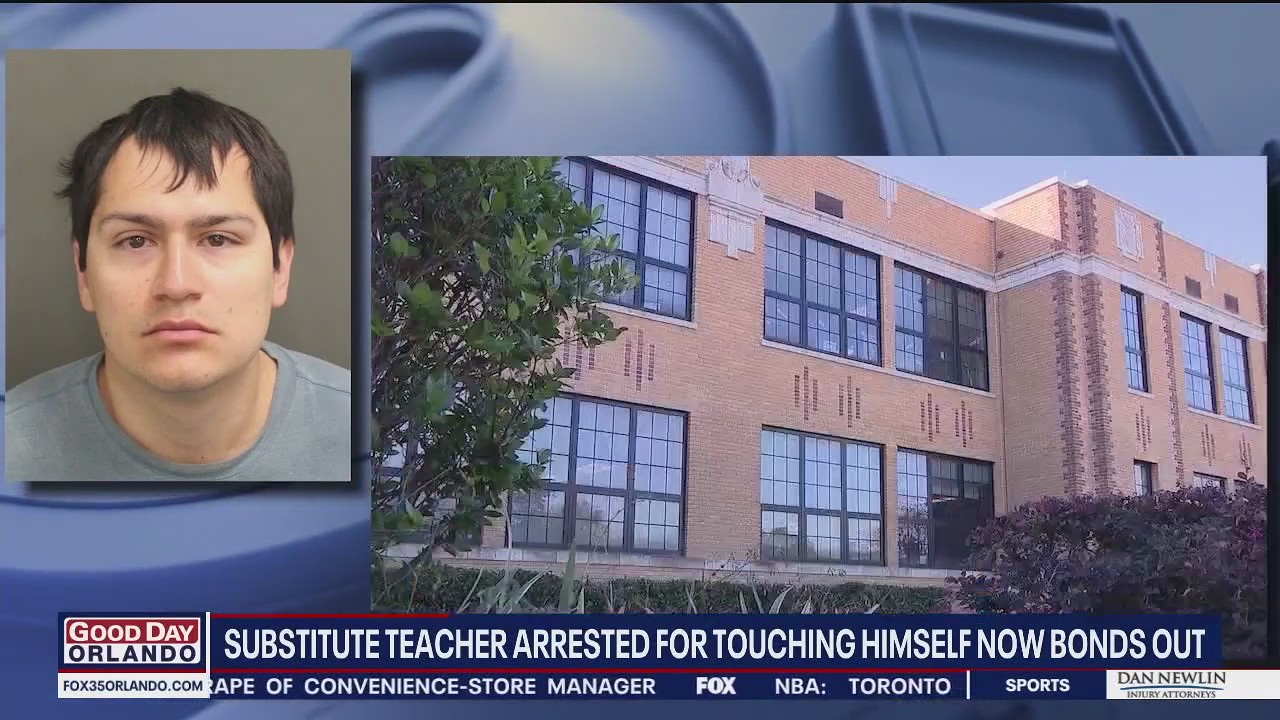Sub allegedly gawked at nude photos, touched self in class