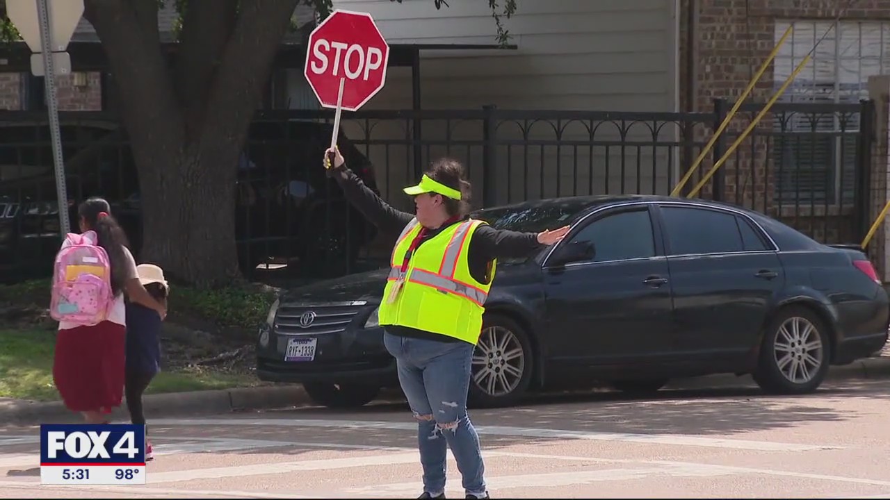 Dallas City Council debates crossing guard pay