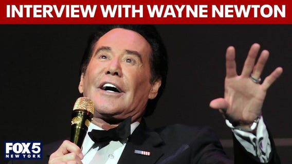 Speaking with 'The Midnight Idol' Wayne Newton