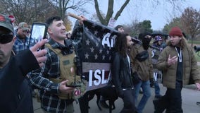 Alt-right, anti-Islam protestors clash with Dearborn residents