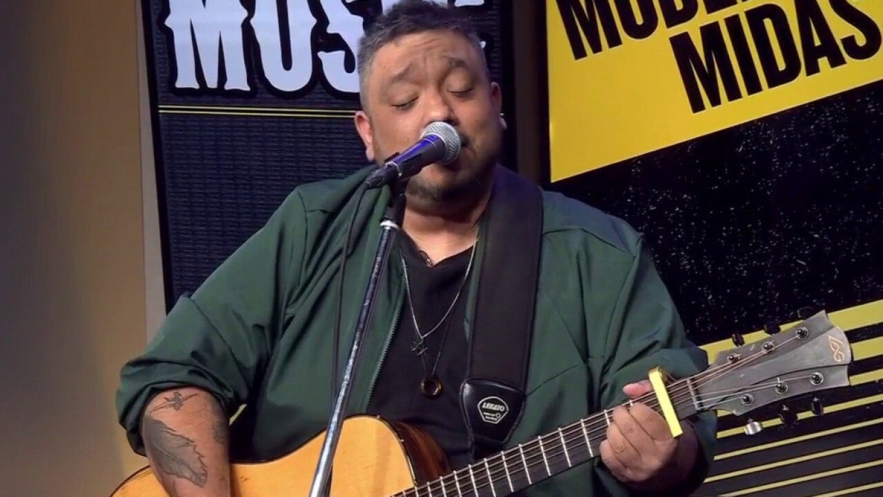 Modern Day Midas performs "Love & War"