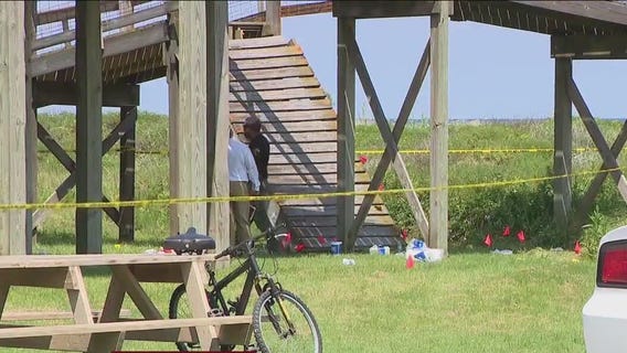 21 Houston area teens hurt after deck collapsed near Surfside Beach