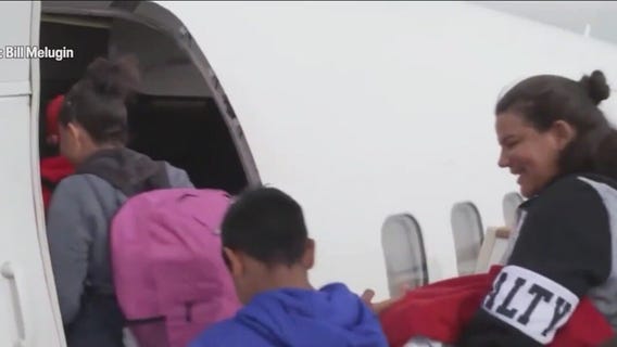 Migrants in Chicago: Illinois leaders call for federal aid