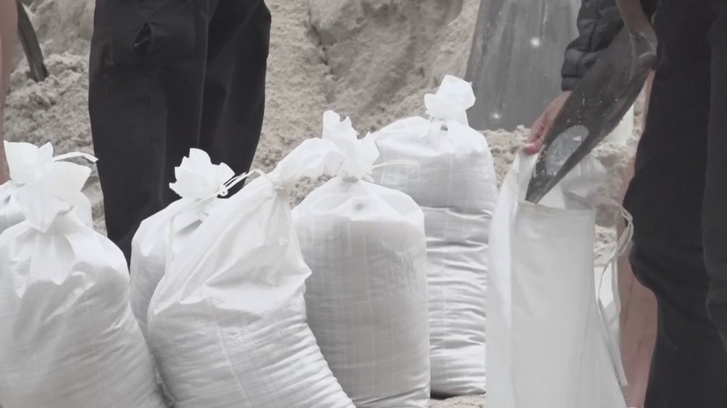 Hurricane Ian: South Carolina residents preparing for second landfall