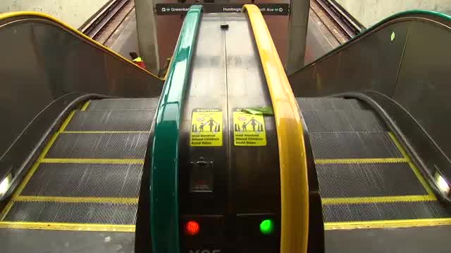 Metro add colors to escalators to help commuters