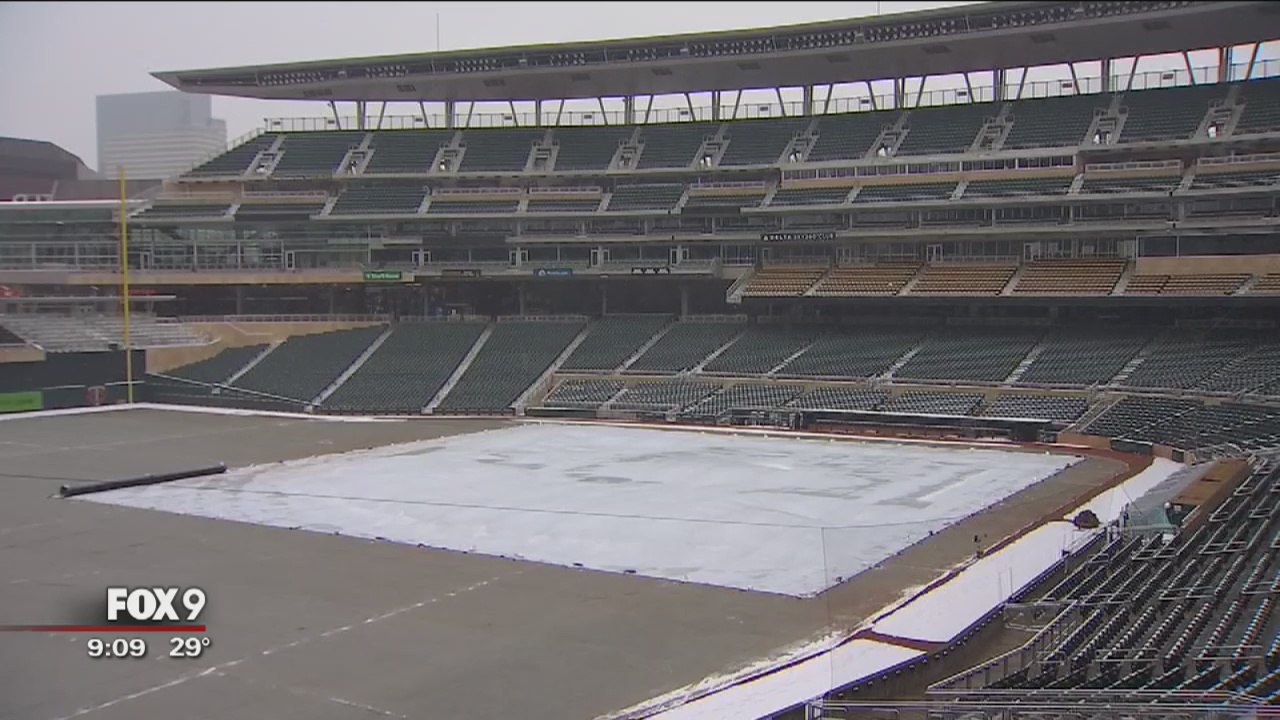As cold persists, Twins prepare for possible record-breaking opening day
