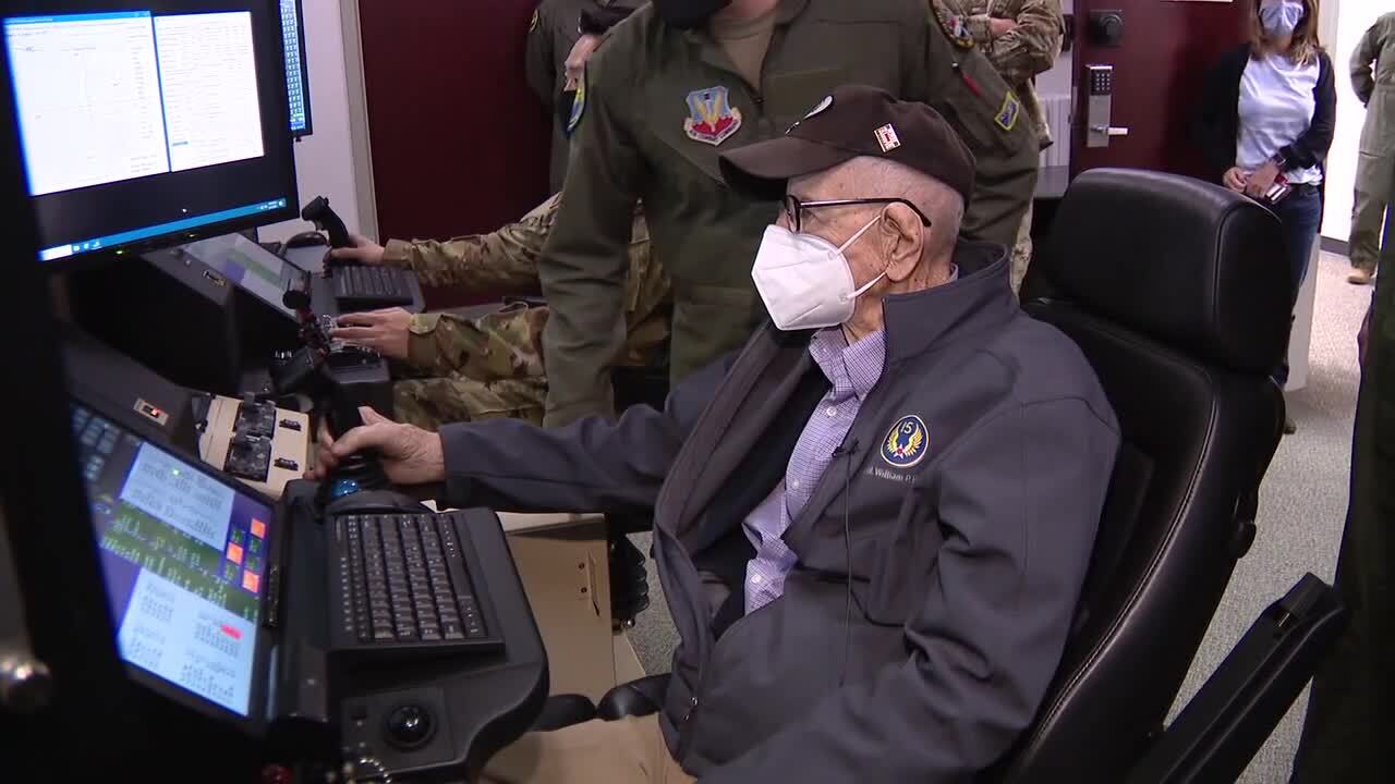 World War II B17 pilot, 100, takes back the skies on Air Force drone simulator