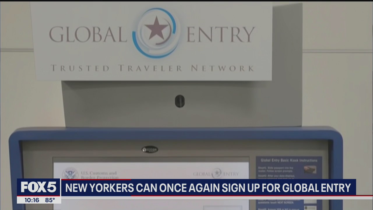 Trump lets New Yorkers back into federal travelers program