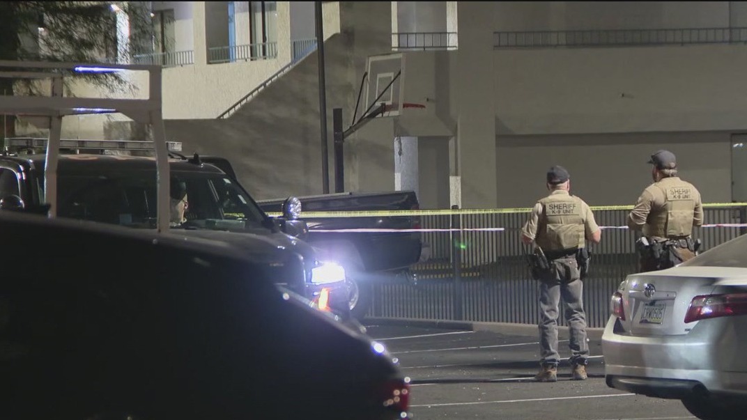 Shooting at Guadalupe apartments leaves man hurt | FOX 10 Phoenix