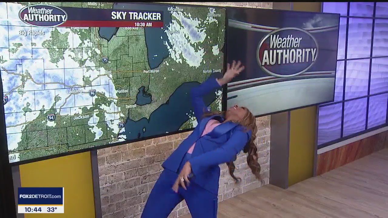 How will lake effect snow affect Michigan? Ask Maurielle