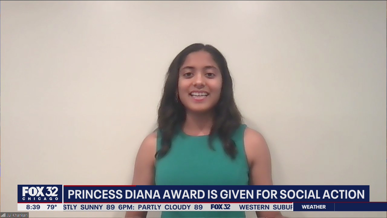 Oak Brook teen wins national humanitarian award
