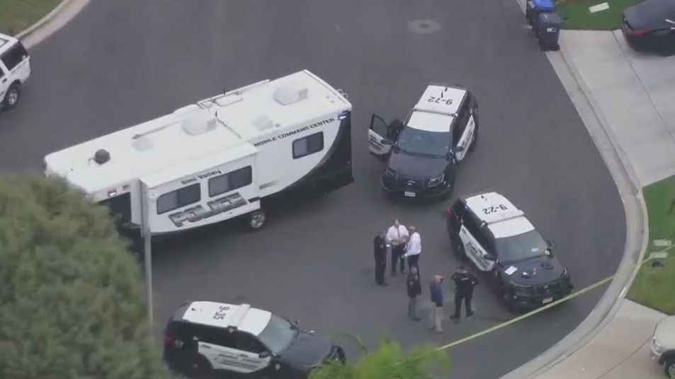 Double homicide under investigation in Simi Valley