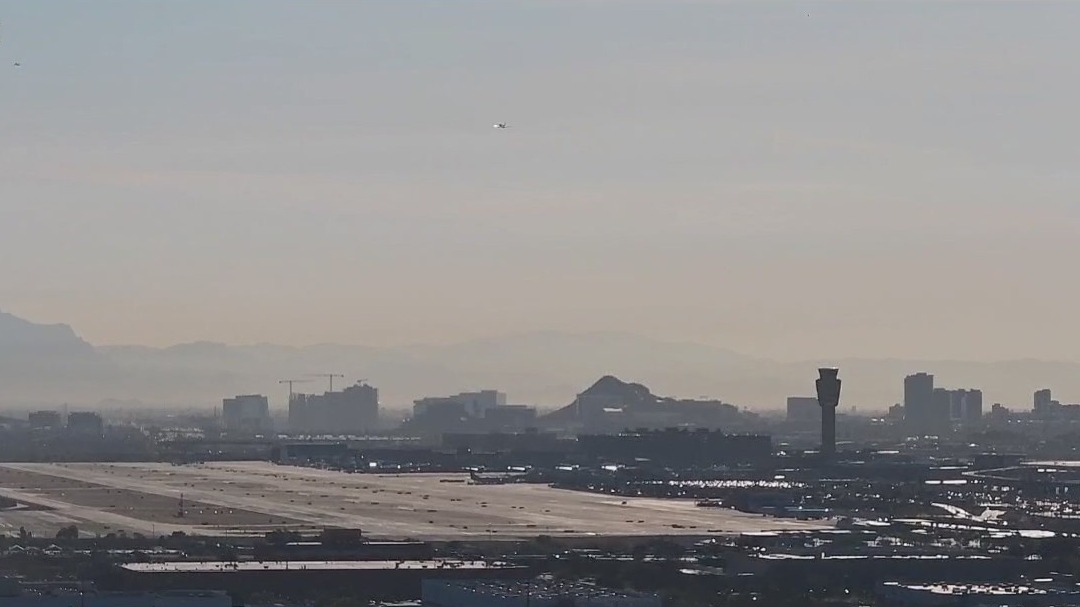 Sky Harbor affected by Heathrow Airport closure