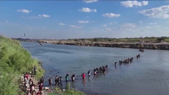 Bill would let state police arrest migrants