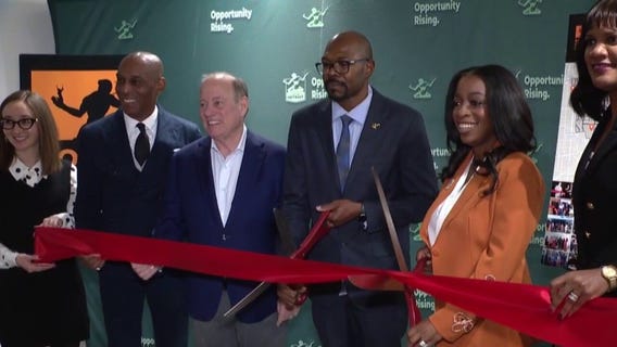 Mayor Mike Duggan attends final ribbon-cutting ceremony before leaving office 