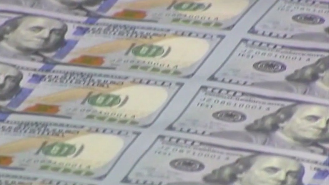 Federal Reserve weighs possible rate cut amid mixed outlook