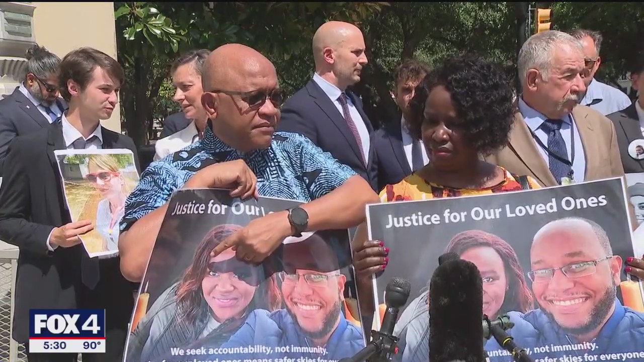 Federal judge to rule on Boeing criminal prosecution